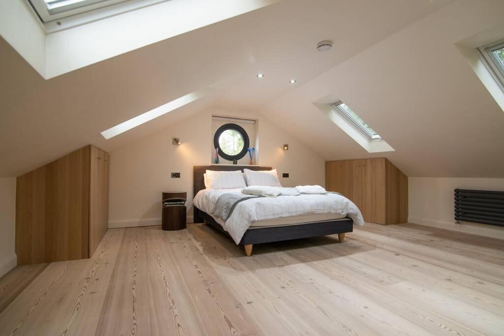 Luxury Coach house next to woodland in Knutsford (Knutsford)