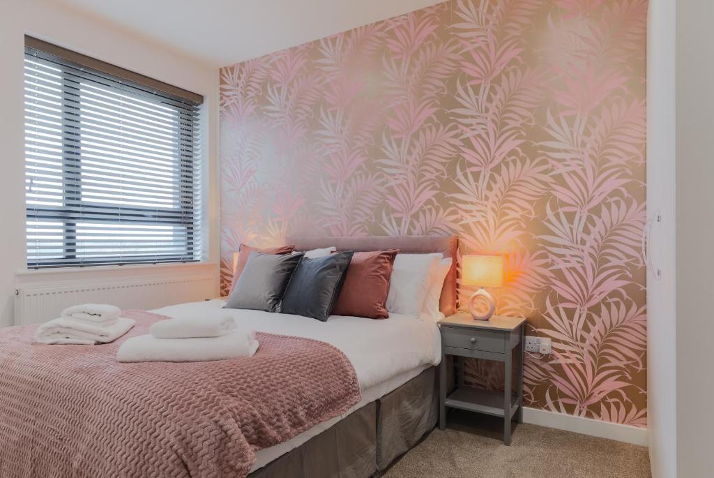 Beautiful Modern Décor Apartment in the Centre of Slough (Slough) 