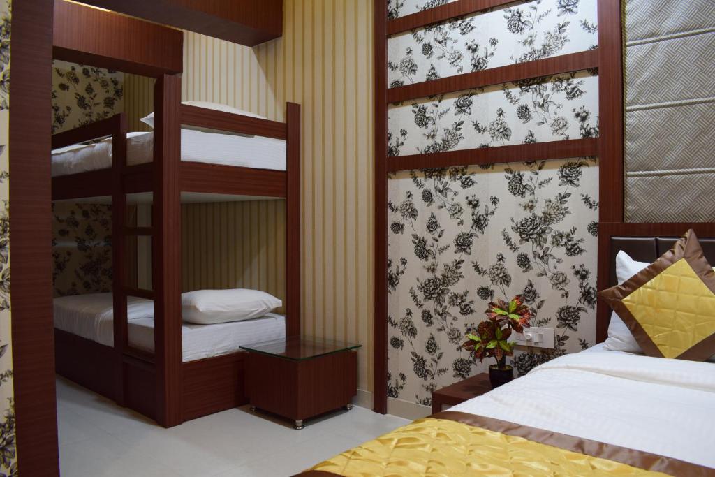 Hotel Uday Palace