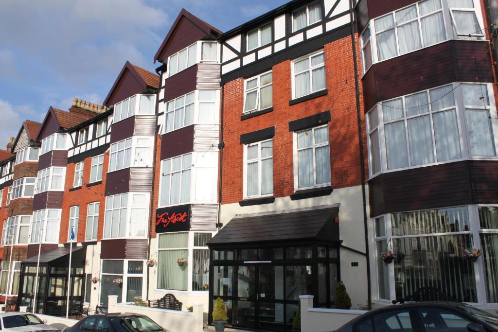 Ascot Hotel (Douglas)