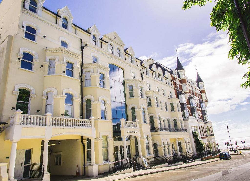 Mannin Hotel (Douglas)