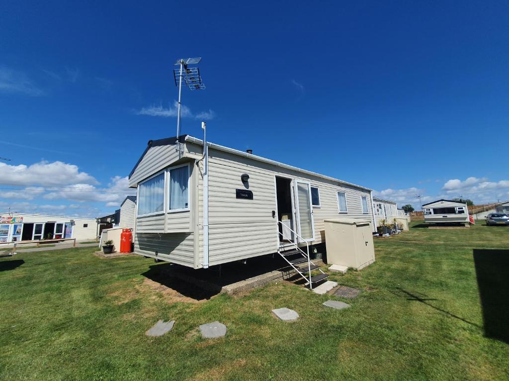 Beautiful Caravan near the sea Clacton-on-Sea UK