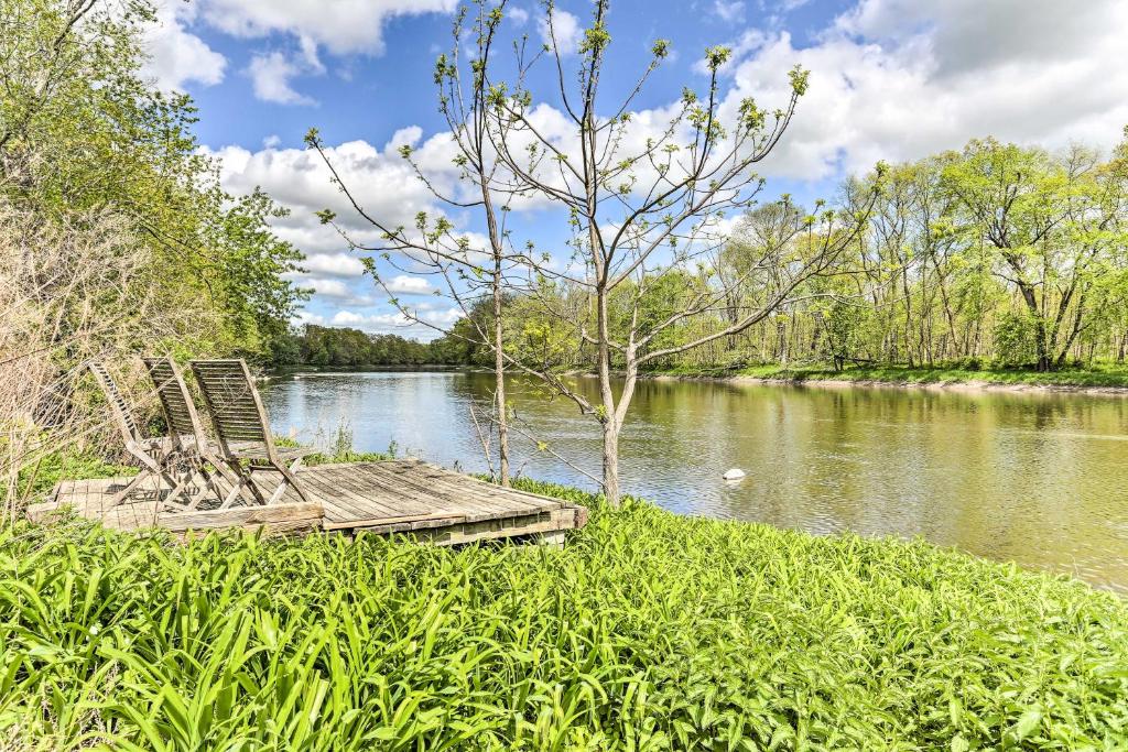 Cozy Upstate Studio with Walkill River Views! (New Paltz)