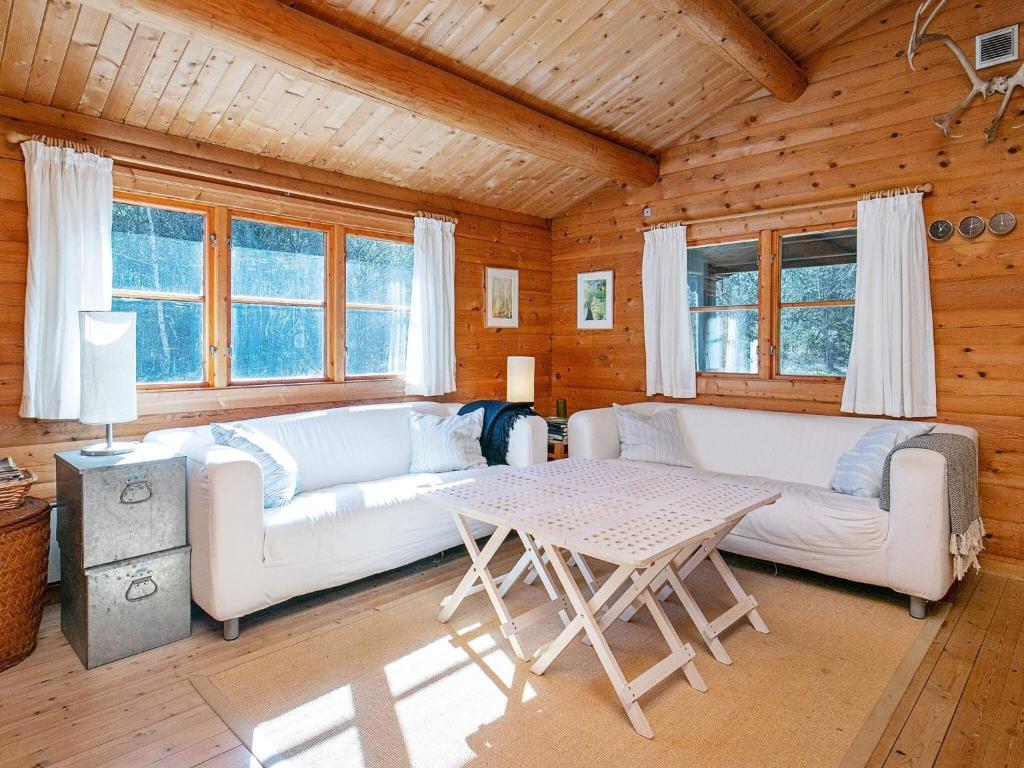 6 person holiday home in lb k (Ålbæk)