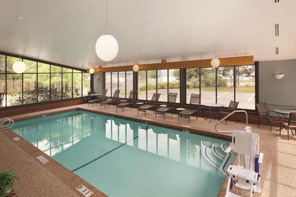 Embassy Suites by Hilton Portland Maine