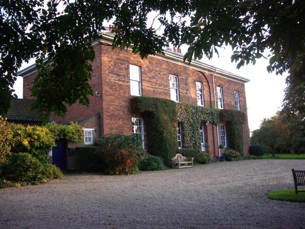 Glebe House Muston (Muston)