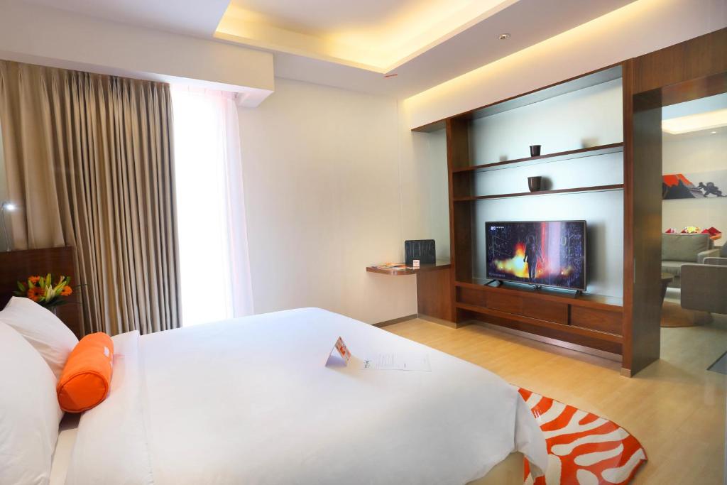 HARRIS Hotel & Conventions Gubeng