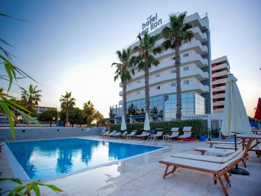 Sea Lion Hotel (Montesilvano)