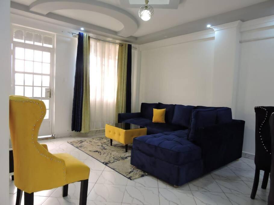 Chloe One Bedroom