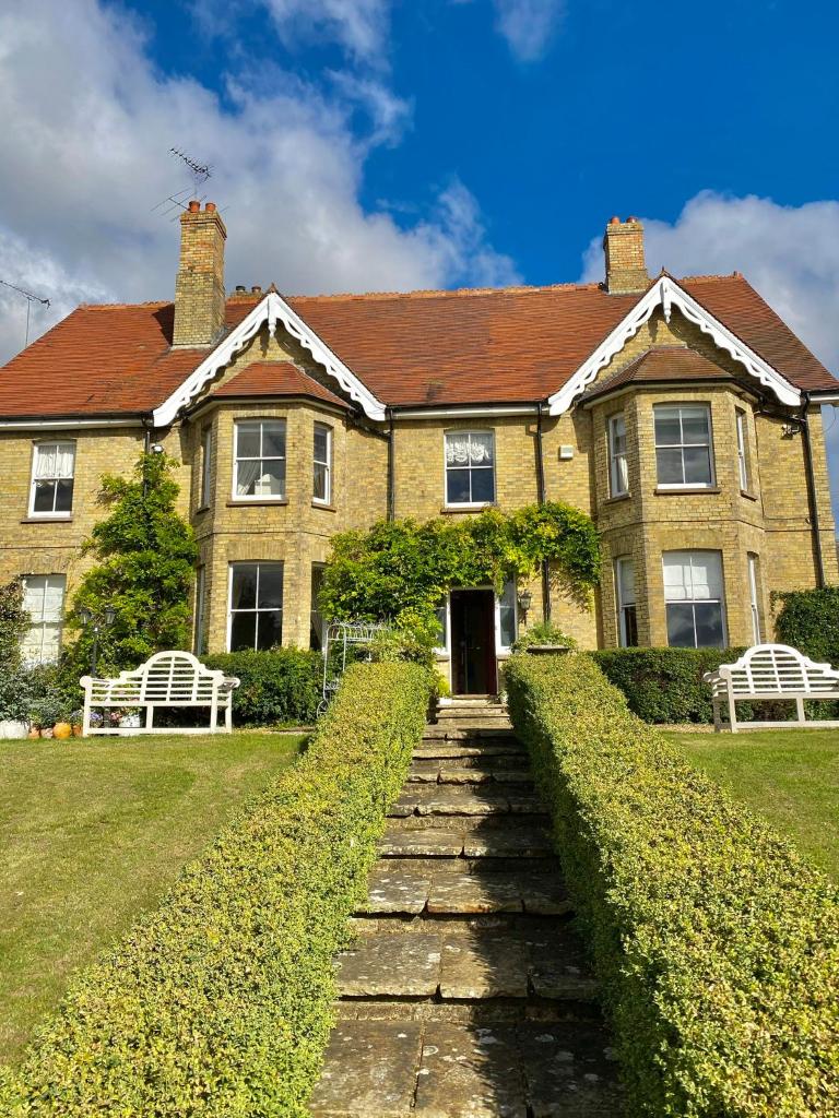 Lodge Farm Bed & Breakfast (Hitchin)