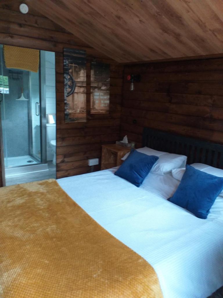 Delightful cosy cabin (Margate)