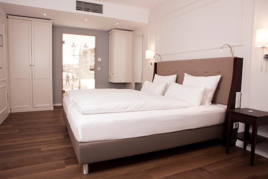 Hotel am Delft (Emden)