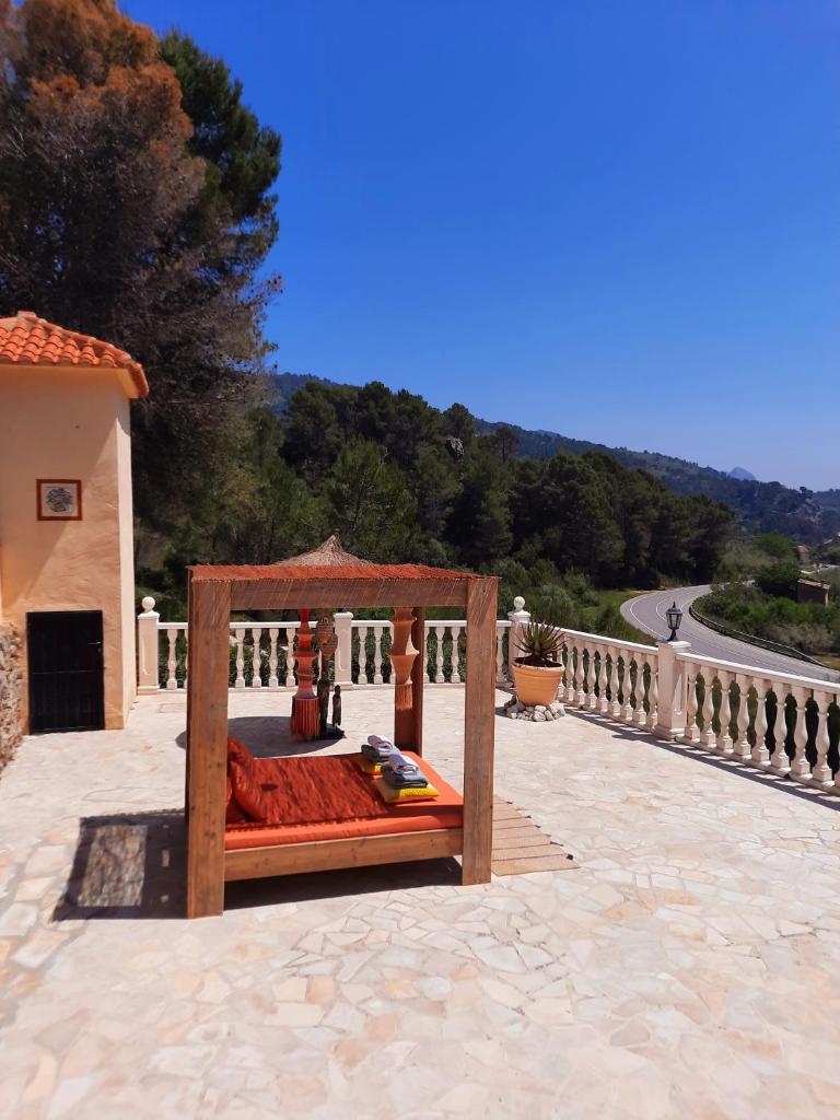 B&B casa surplace (Castell de Castells)