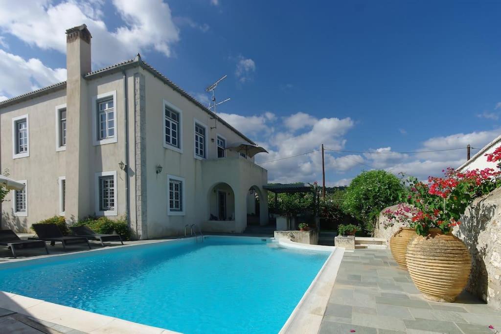 Villa 1853 (Spetses)