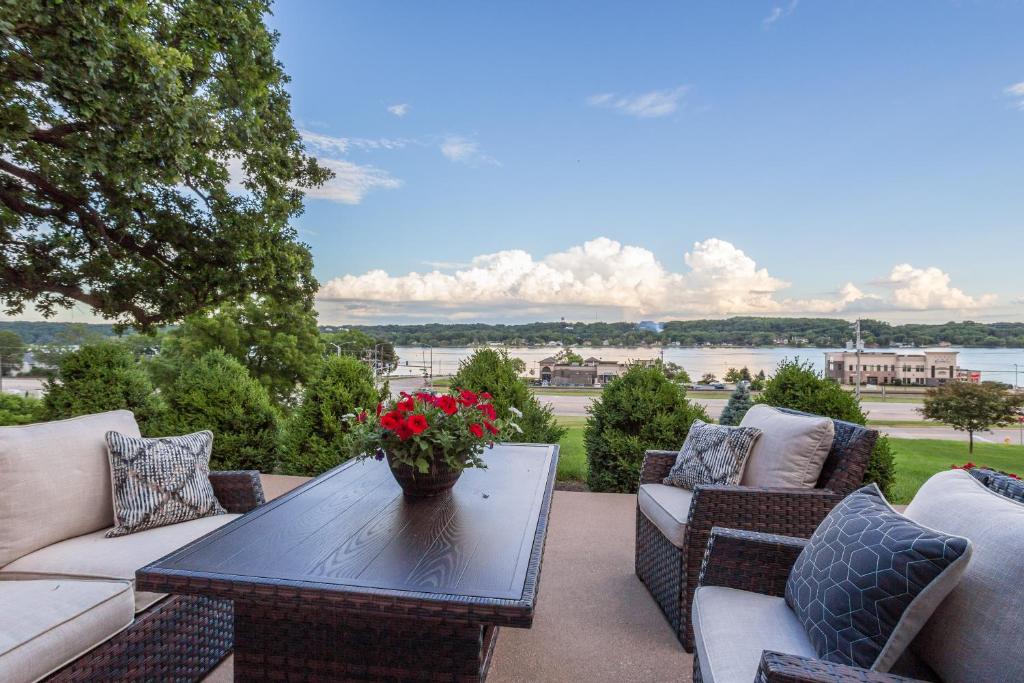 River View Lodge (Le Claire)