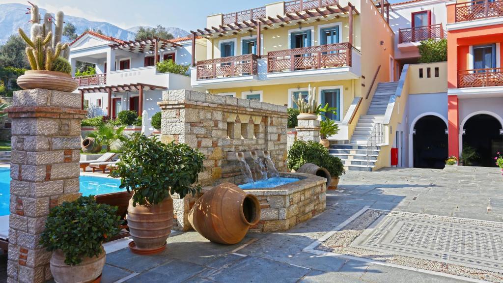 Sirena Residence & Spa (Marathokampos)