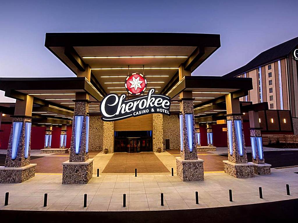 Cherokee Casino Hotel Roland (Roland)