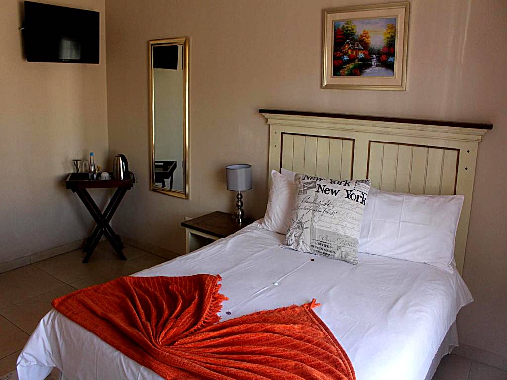 Divine Guest Lodge