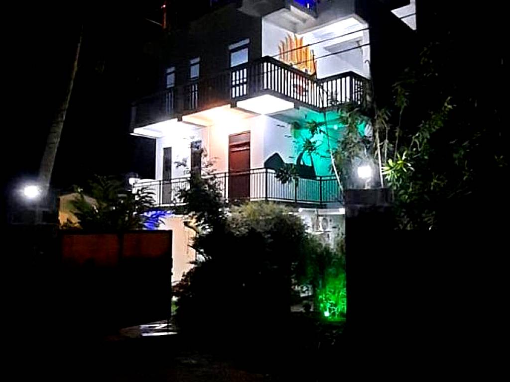 Sun & Moon Good View Villa