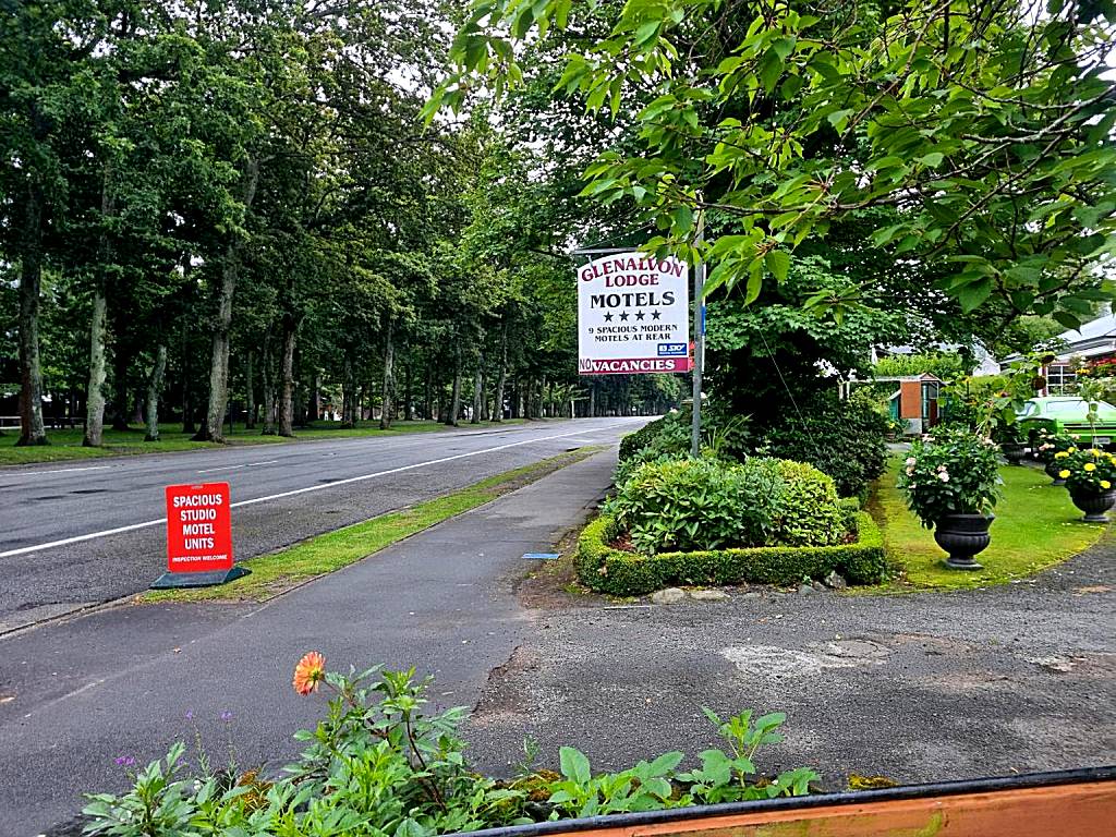 Glenalvon Lodge Motel