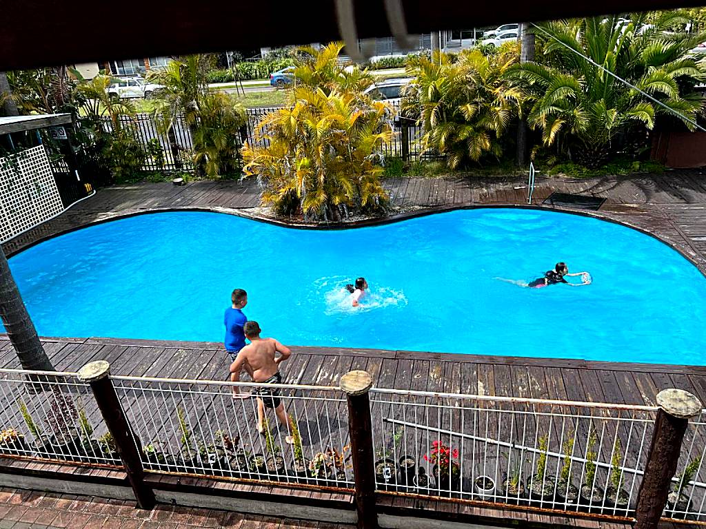 Central Jetty Motel