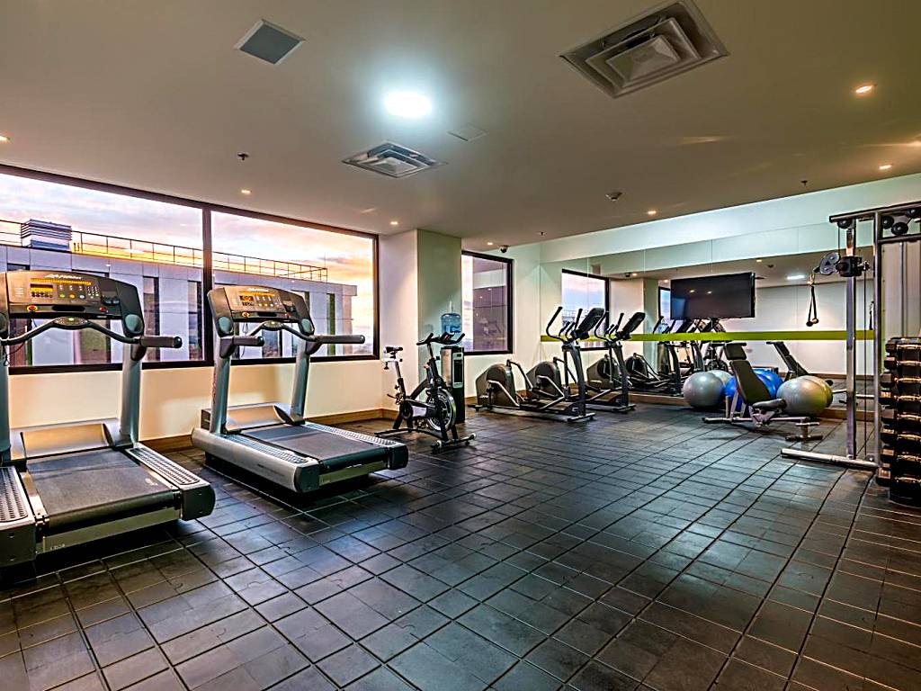 Hampton By Hilton Bogota Airport