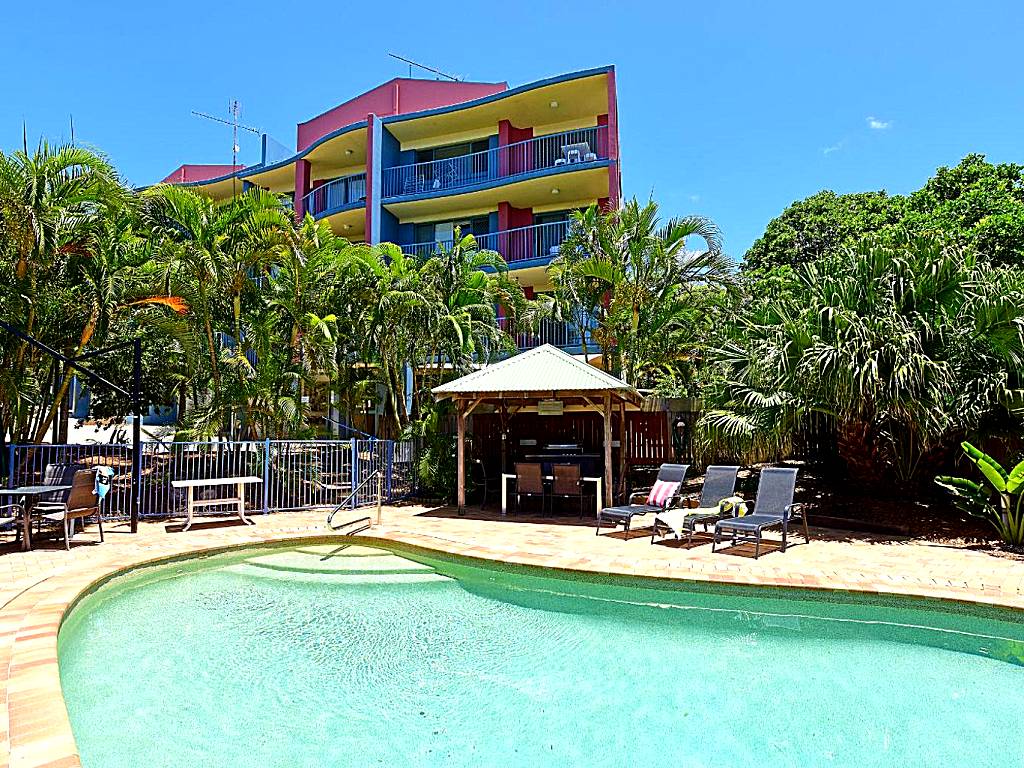 Lindomare Apartments