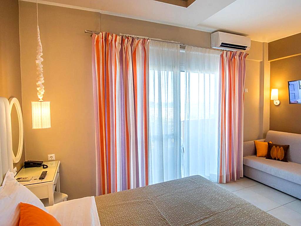 WhiteSands Beach Resort