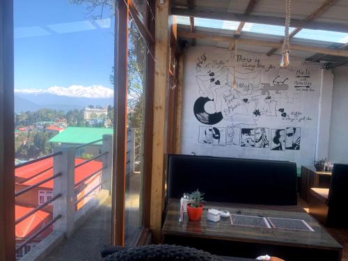 Hideout Backpackers Hostel