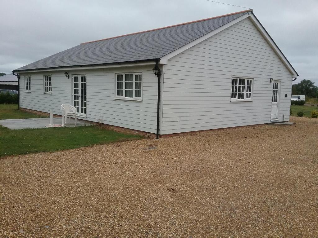 OAK LODGE