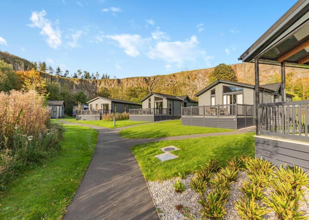 Rivendale Lodge Retreat