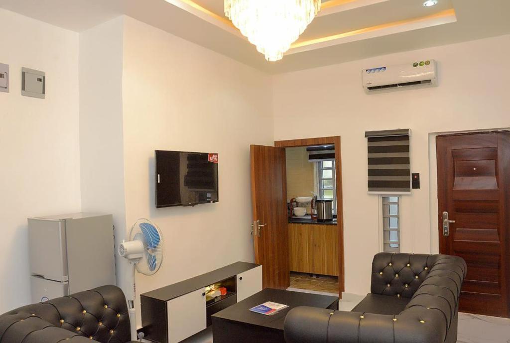 Elite Apartments
