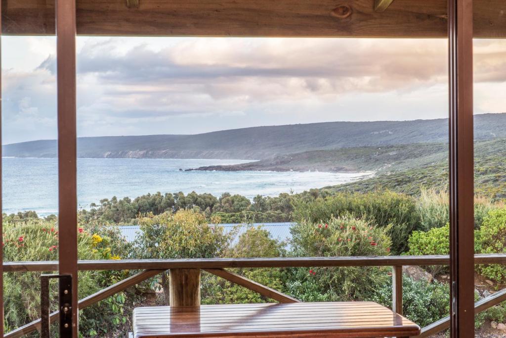 Chandlers Smiths Beach Villas