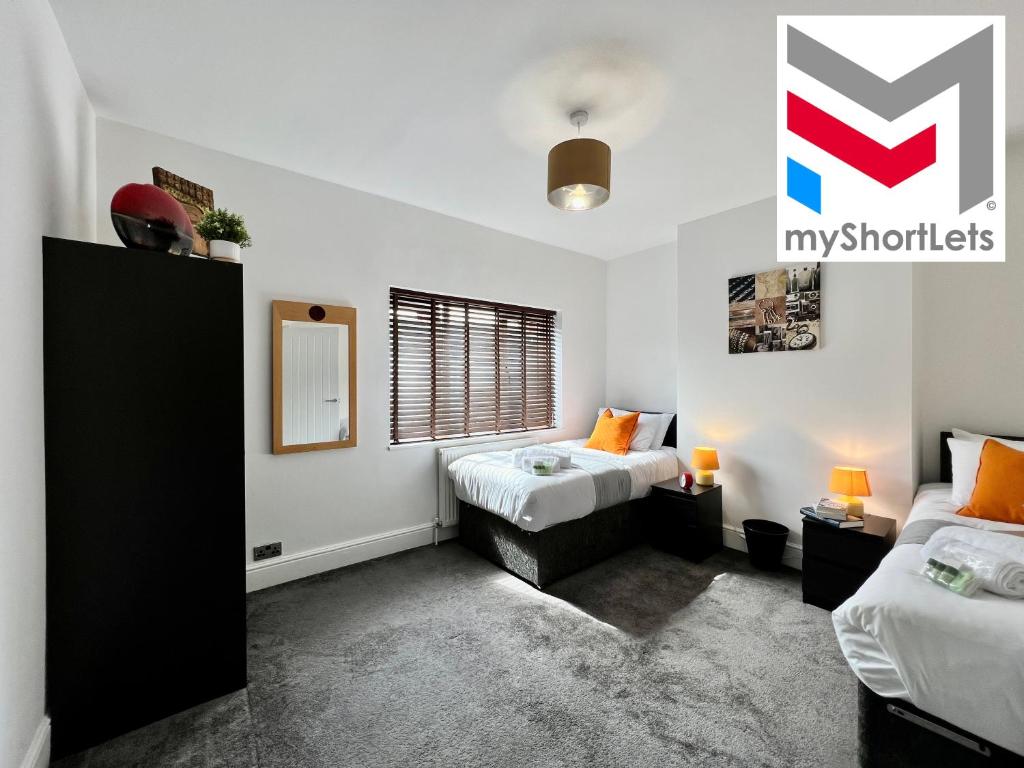 Johnson House, perfect for contractors or a holiday break