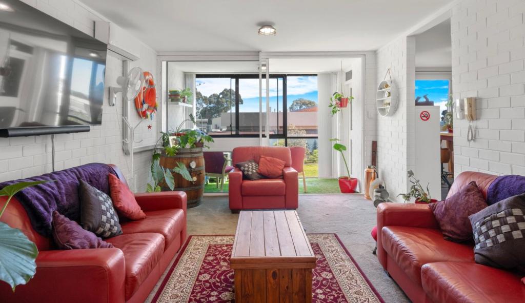 A Larger Slice of Fremantle 3bed apt. Wifi-Netflix