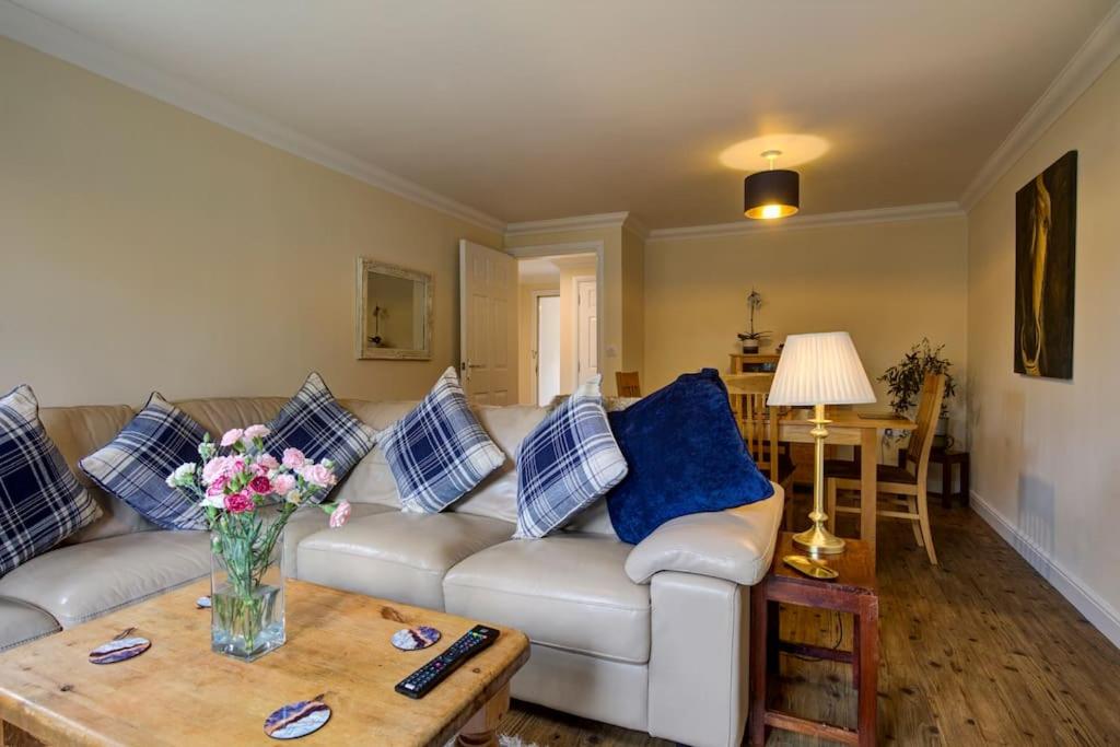 Ingledale Apartment, Ingleton, Yorkshire Dales National Park, Near The Lake District Pet Friendly