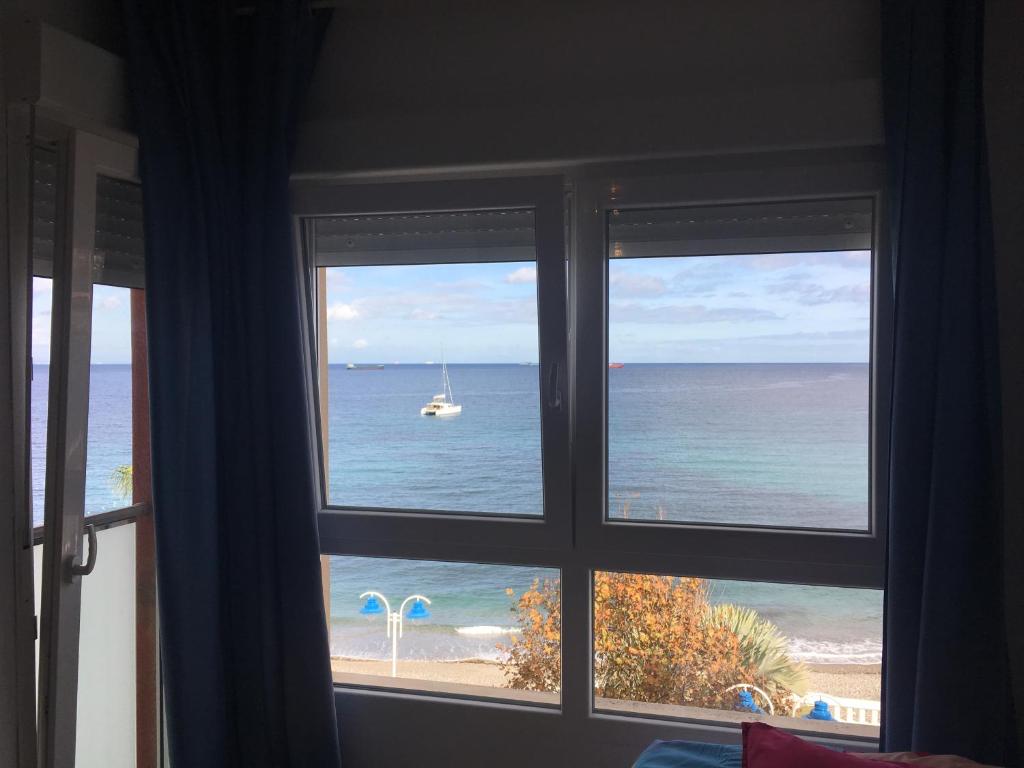 Estudio frente al mar