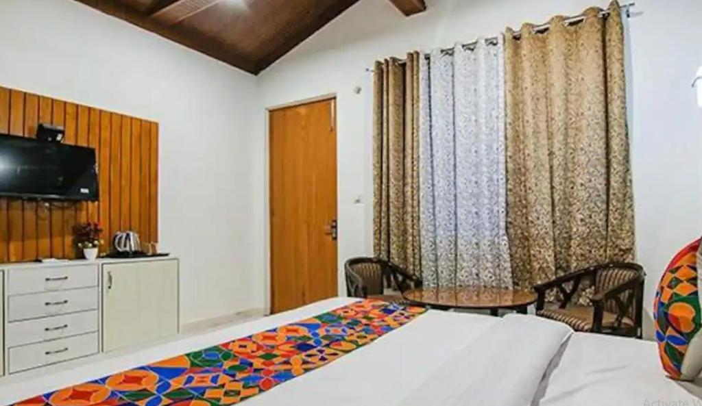 Corbett Jungle Breeze Resort