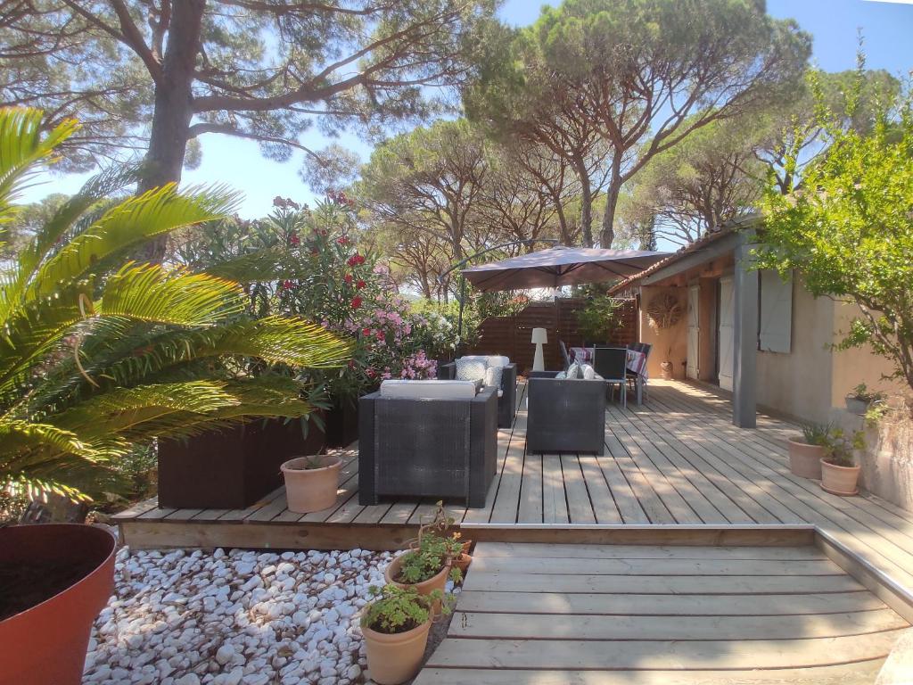 Joli mazet clim vue St Tropez