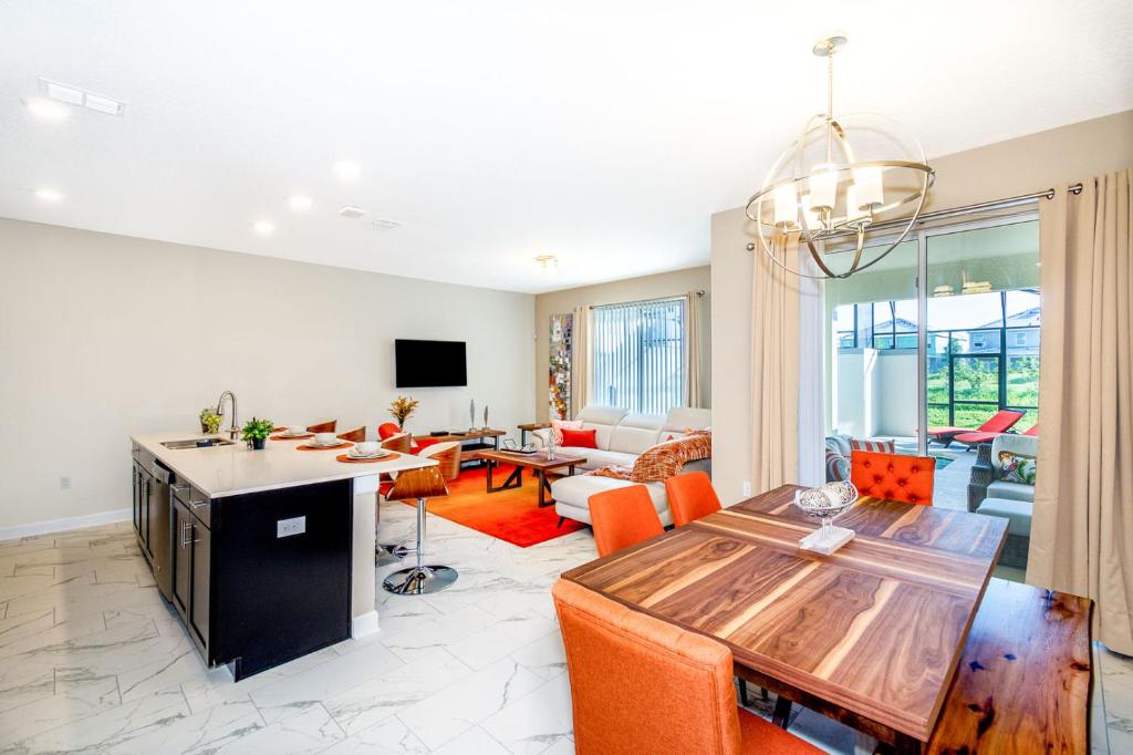 Beautiful home, inside the best resort in Orlando!