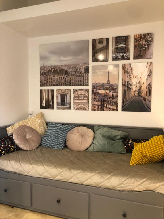 Paris-Eiffel, bienvenue -terrasse -Netflix