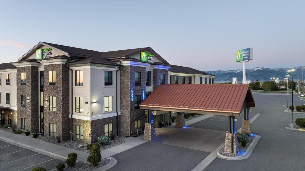 Holiday Inn Express Belgrade-Bozeman Area, an IHG Hotel